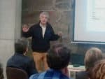 Ignasi Aldomà en un momento de la conferencia «L'aigua i la pedra seca: de les Garrigues a la Llitera» (foto Juan Rovira)